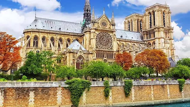 کلیسای جامع نوتردام پاریس کجاست کلیسای جامع نوتردام پاریس کجاست